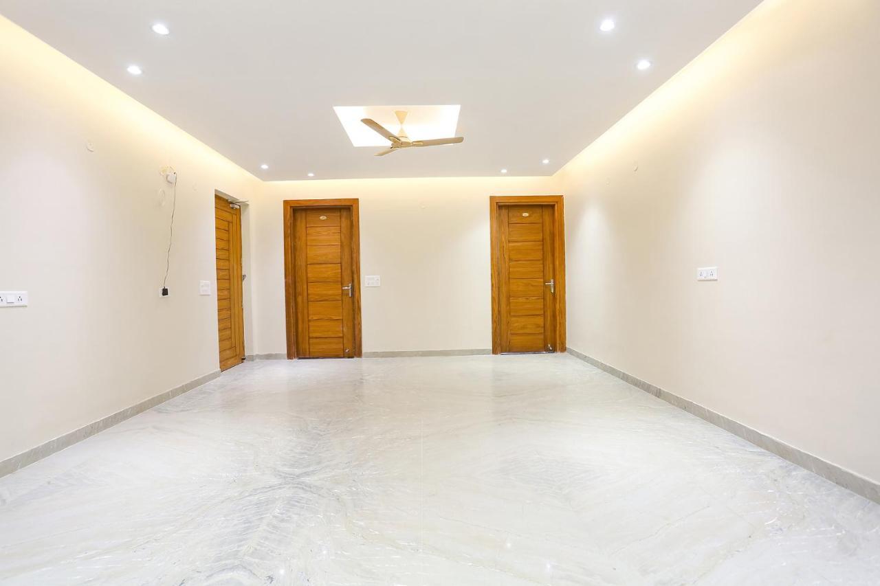 Fabhotel Raahi Retreat Gurgaon Exterior photo